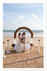 beach weddings phuket
