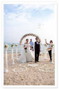 small wedding at phuket